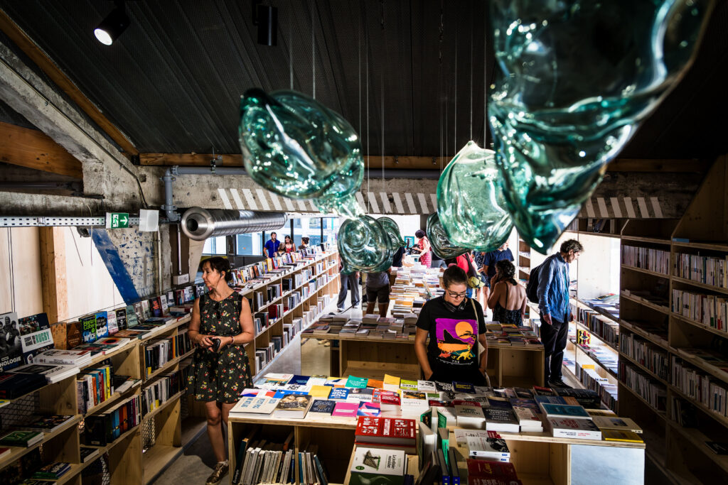 Hallesdelacartoucheriecrédit@remysirieix_-33 Librairie Cartoucherie